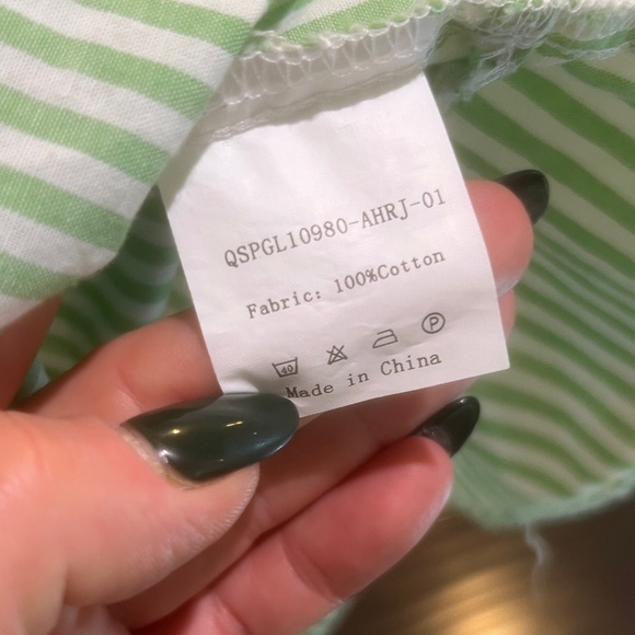 Like New - OVERSIZED DRESS – Green & White STRIPED With POCKETS – Size MEDIUM - Picture 3 of 8